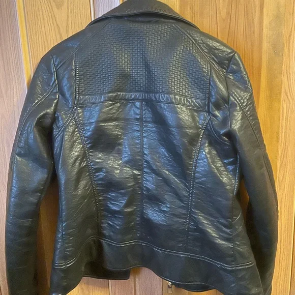 GUESS Brand Black “Leather” Jacket S - Picture 2 of 8